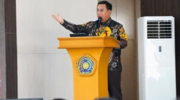Anggota Ombudsman RI Yeka Hendra Fatika saat memberikan kuliah umum di Universitas Muhammadiyah Malang (UMM), Malang, Jawa Timur, Rabu (12/11/2025). ANTARA/HO-Ombudsman RI.